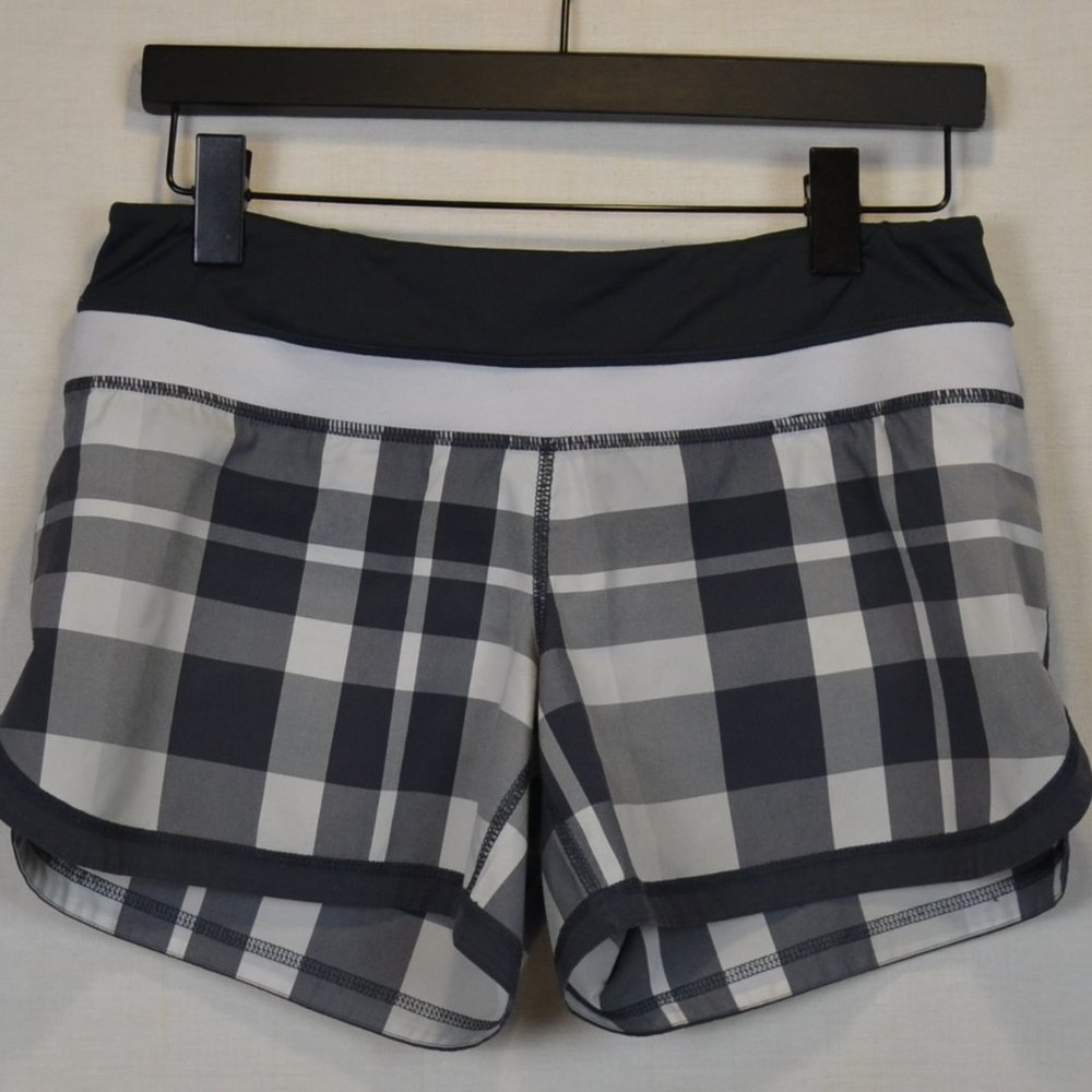 Lululemon Speed Short Size 4 Plaid Black White Running Athletic Shorts EUC